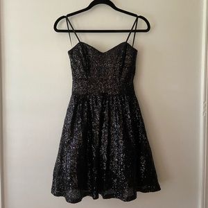 WINDSOR - Women’s Cocktail Dress - Size 7-8